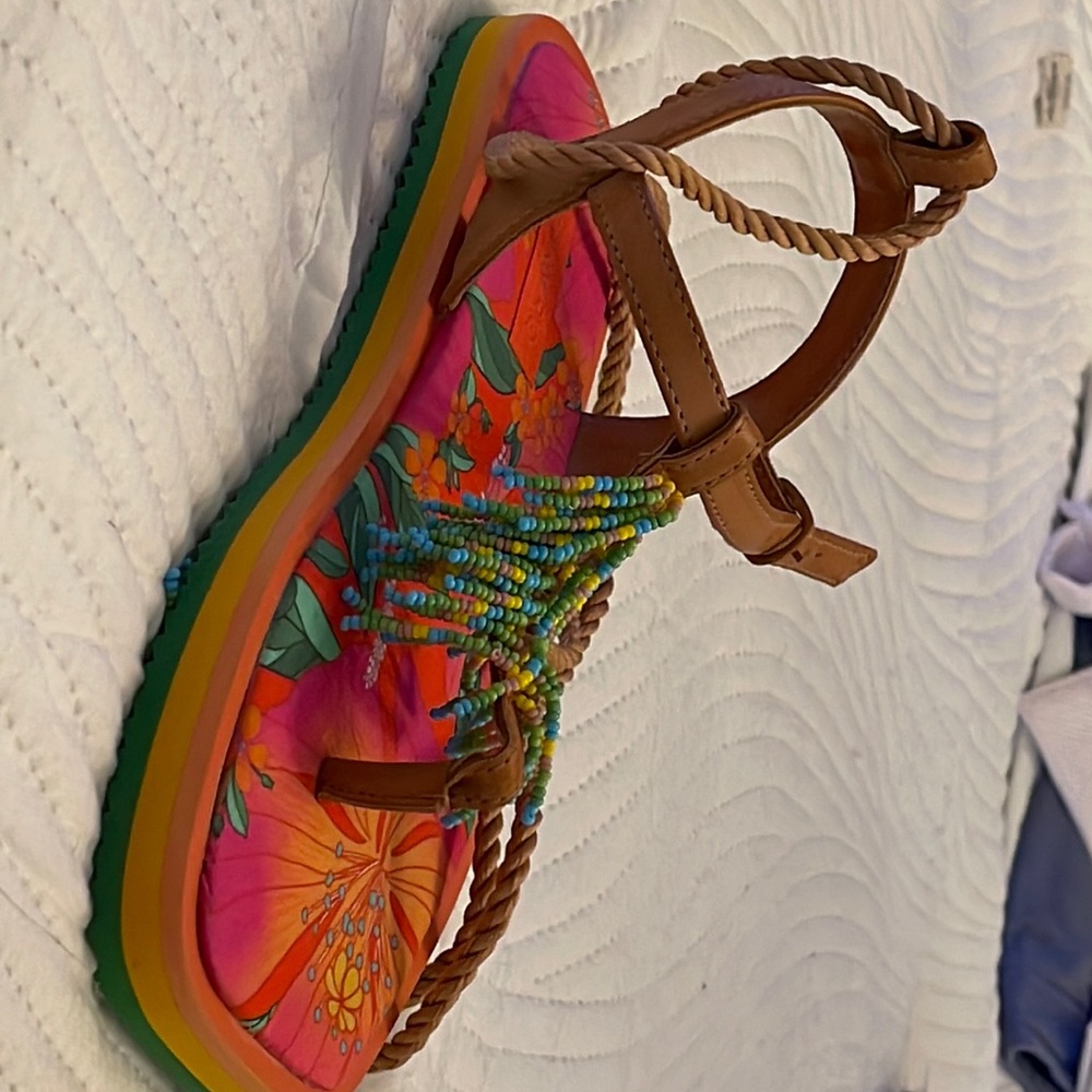 FARM RIO Floral Pietra Banana Beaded Flat Sandal Shoe Size 8